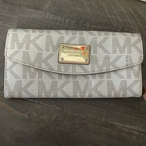 Gently used Michael Kors wallet